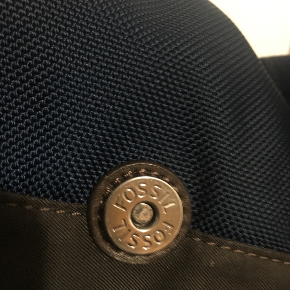 Fossil Navy Blue Crossbody Laptop Bag - Picture 6 of 8
